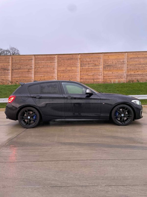 2019 BMW M140i SHADOW EDITION - Image 5